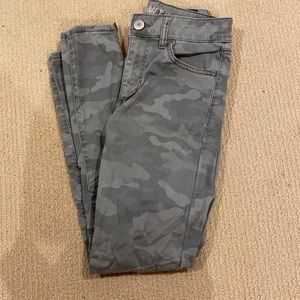 American Eagle super stretch x camo jeans size 0